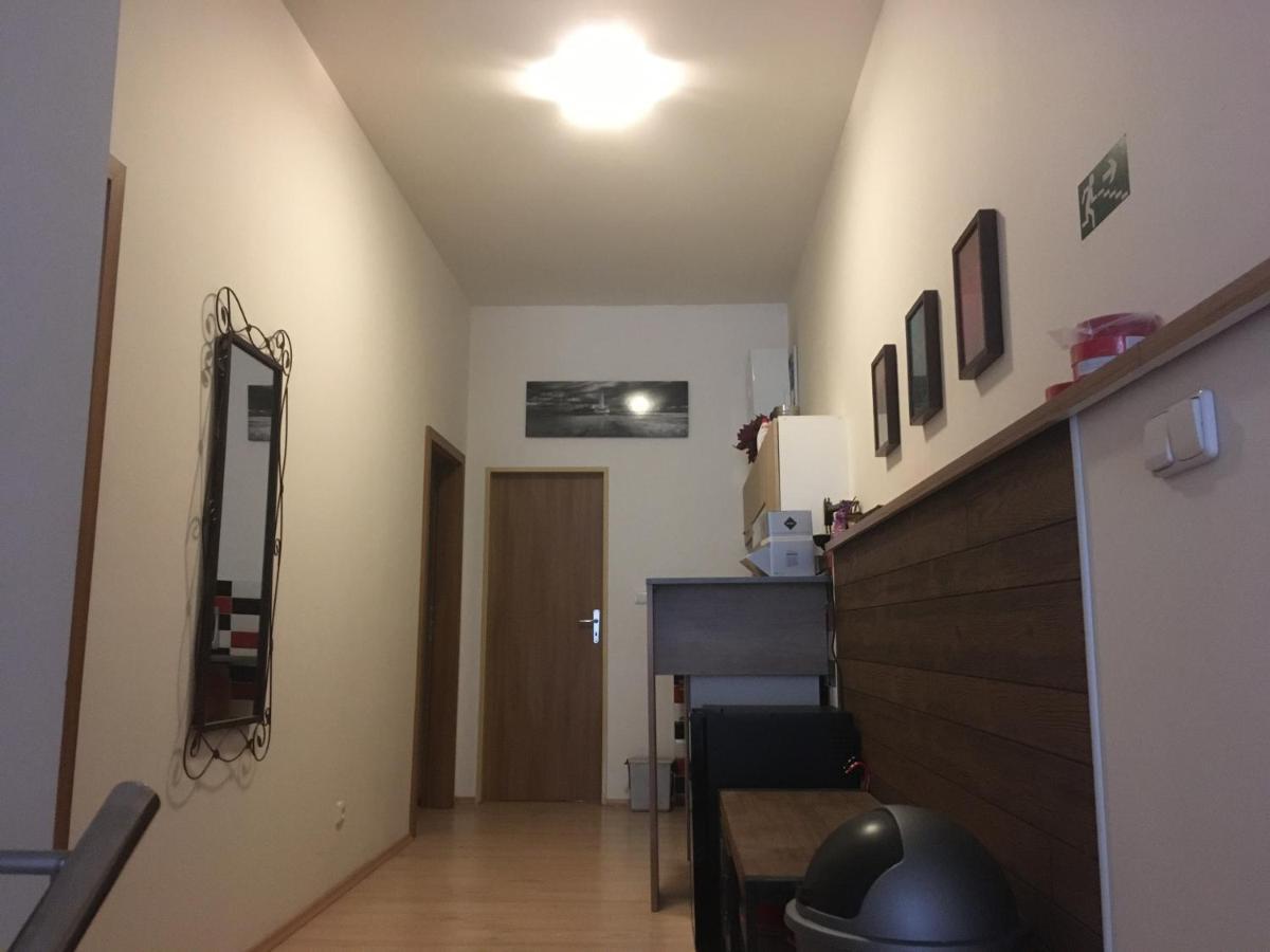 Bailando Studio Neratovice エクステリア 写真